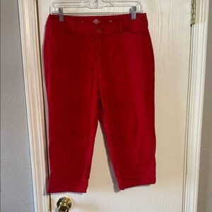Saint John's Bay Active Vibrant Red Cropped Jeans